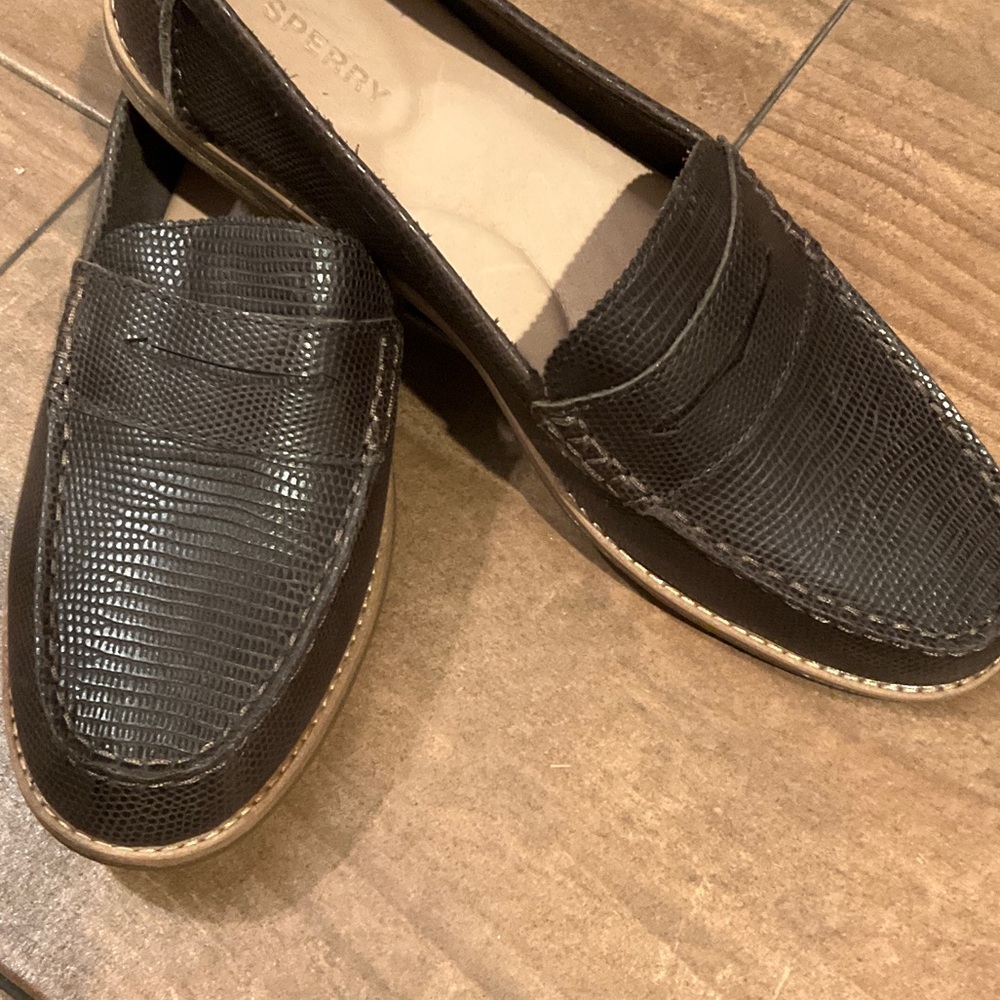 Sperry Dark Brown Textured Loafers Women Size 10 New